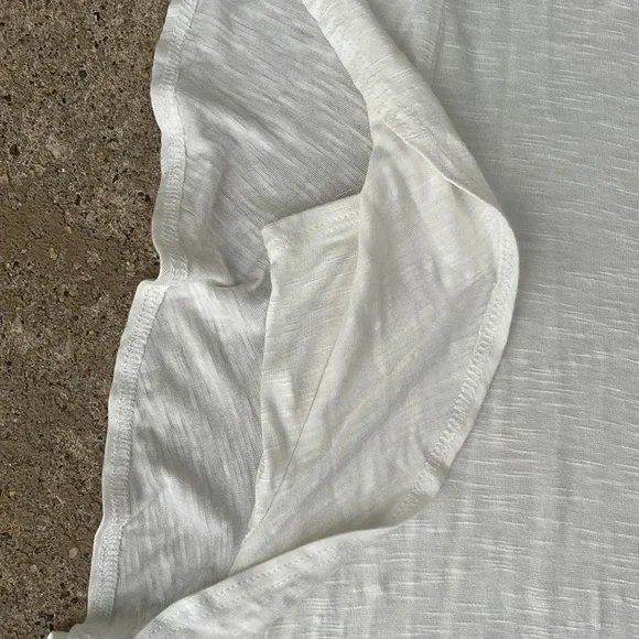 EUC Lazy Sundays off white unique top - Picture 4 of 9